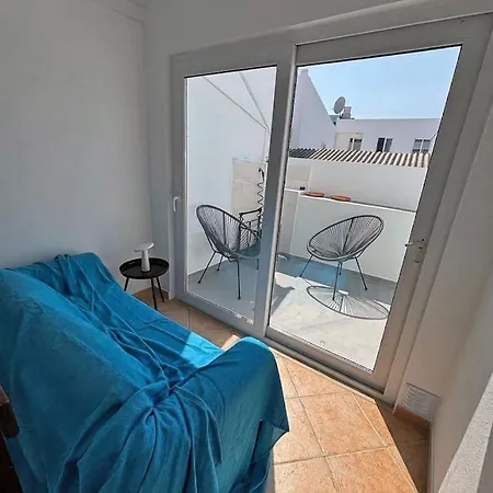Casa Palma, Rooftop View, 3 Min Walk To The Albufeira
